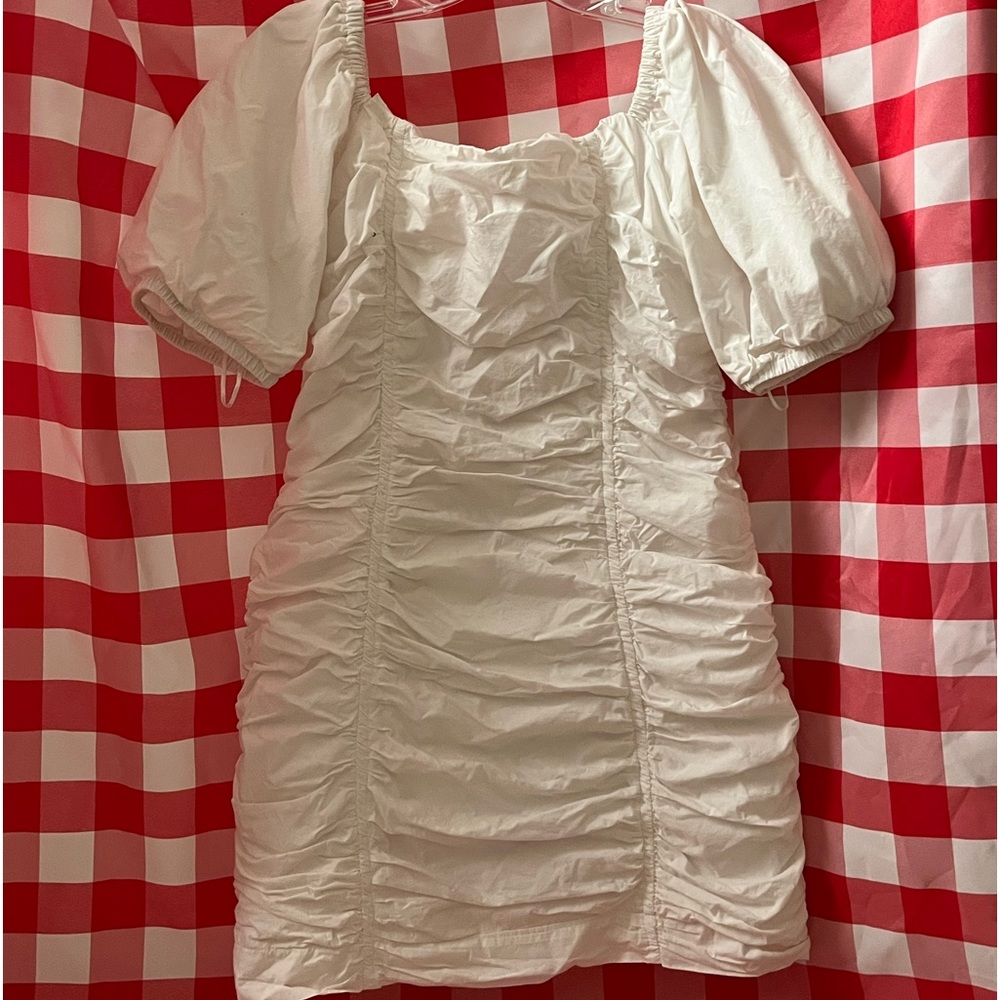 Urban outfitters brand white 🐇 puff sexy cloud mini dress